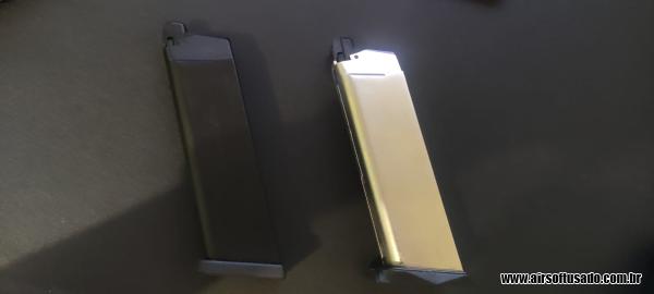 Glock Armored works com 2 mags