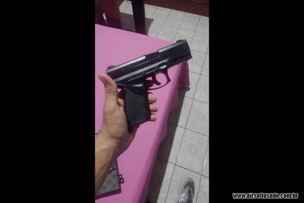 Pistola de Pressão Co2 KWC 24/