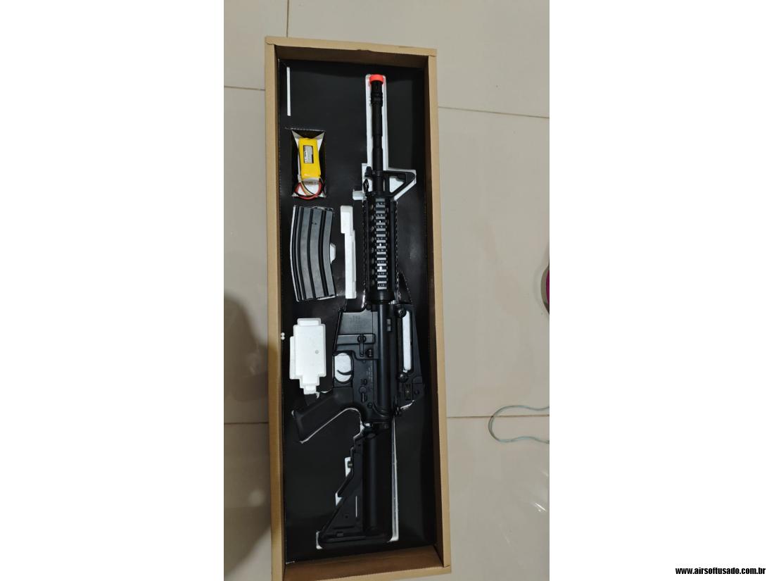 Airsoft colt m4a1 ris full met