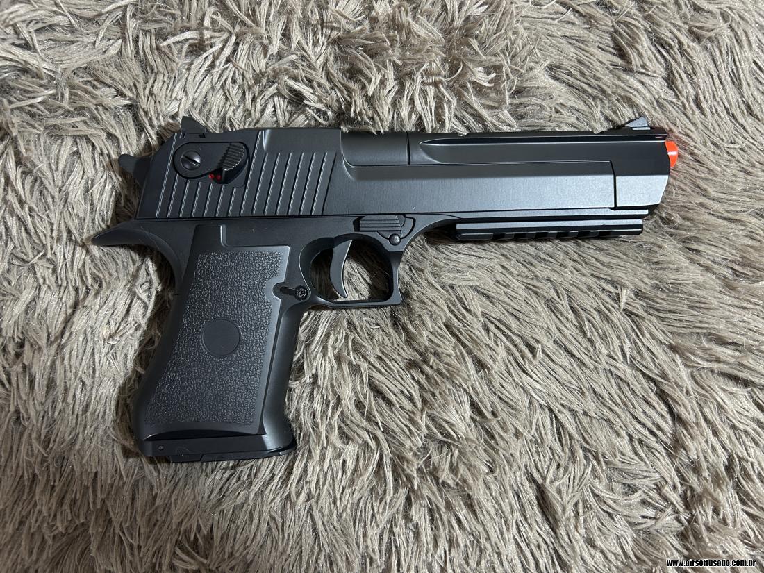 Desert Eagle - CM-121 Cyma