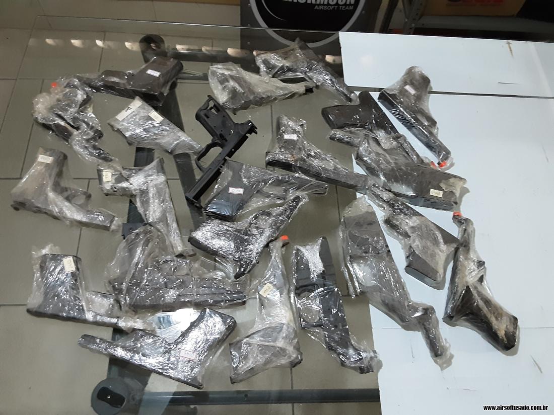 Lote Corpos Pistolas e M4