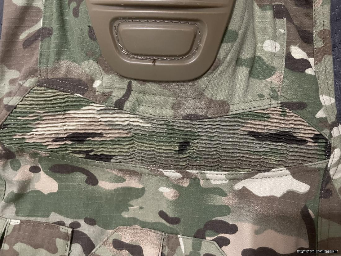 Calça multicam