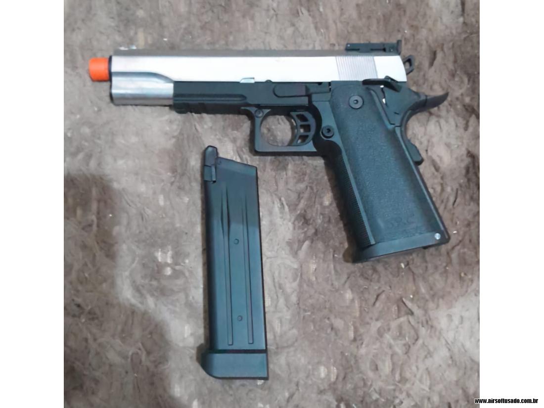 Pistola gbb src hi capa 