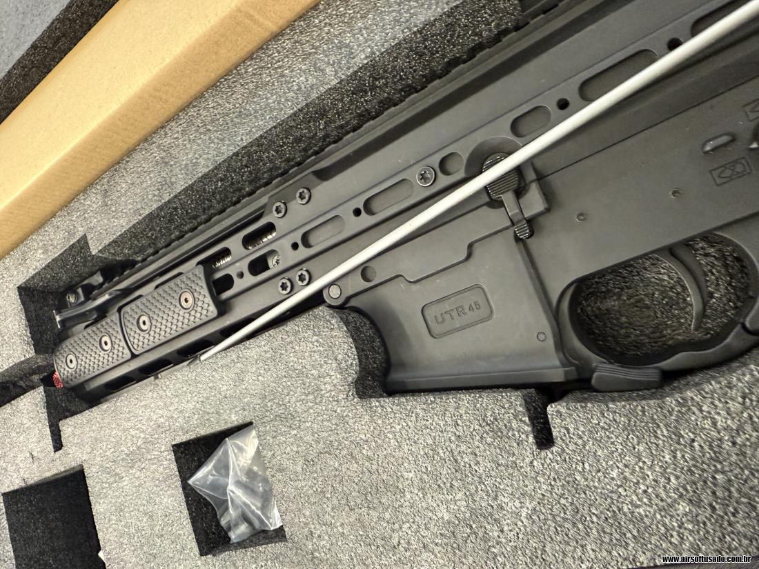 M917 UTR45 The Armory com 3 ma