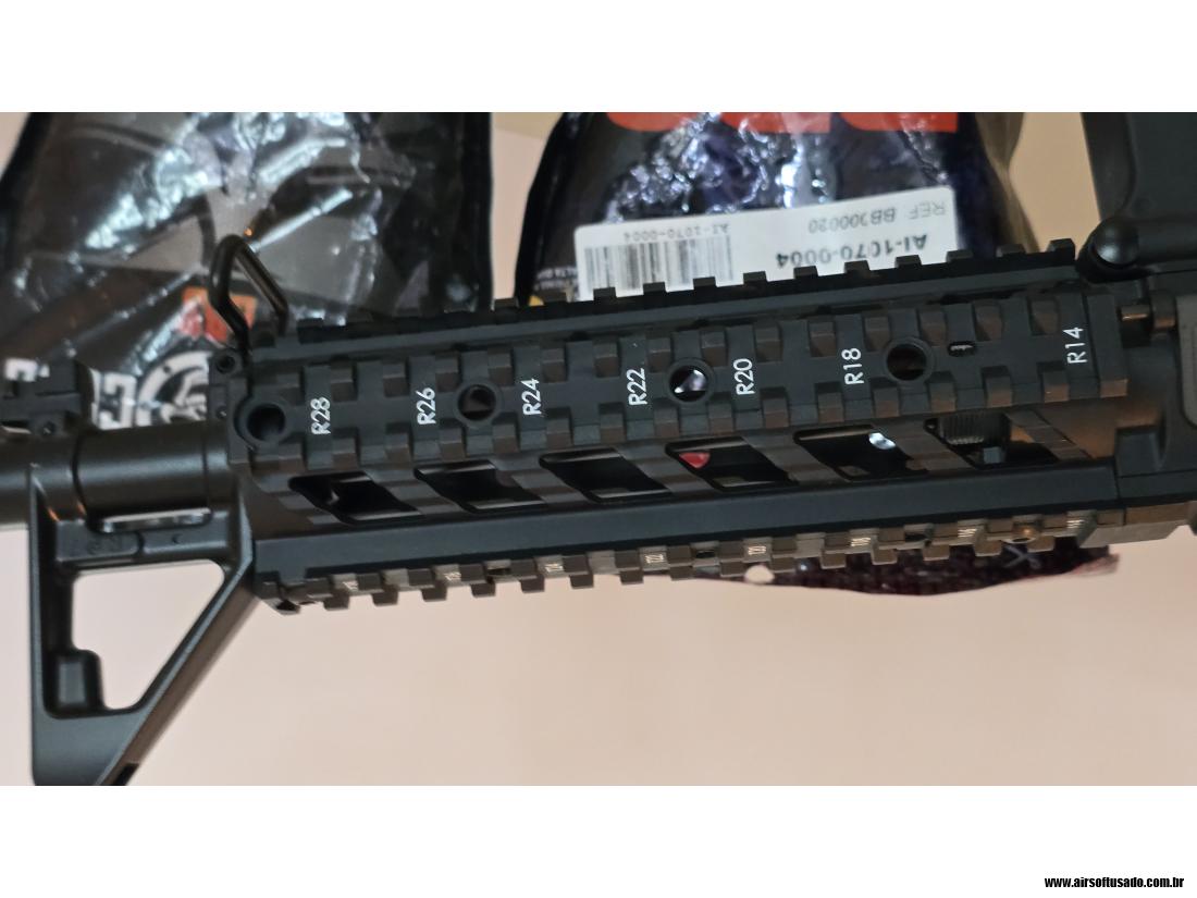 Combat Machine 6mm Pellet AEG