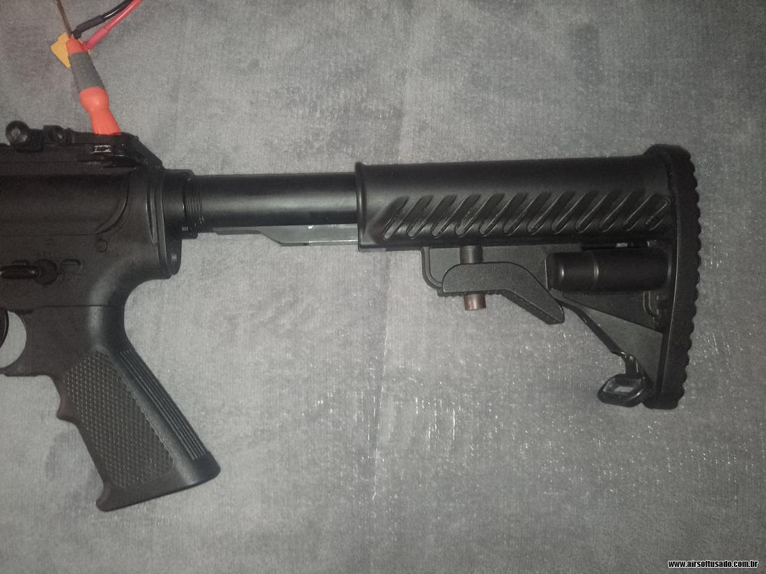 Rifle Airsoft AEG M4 RIS Kompe
