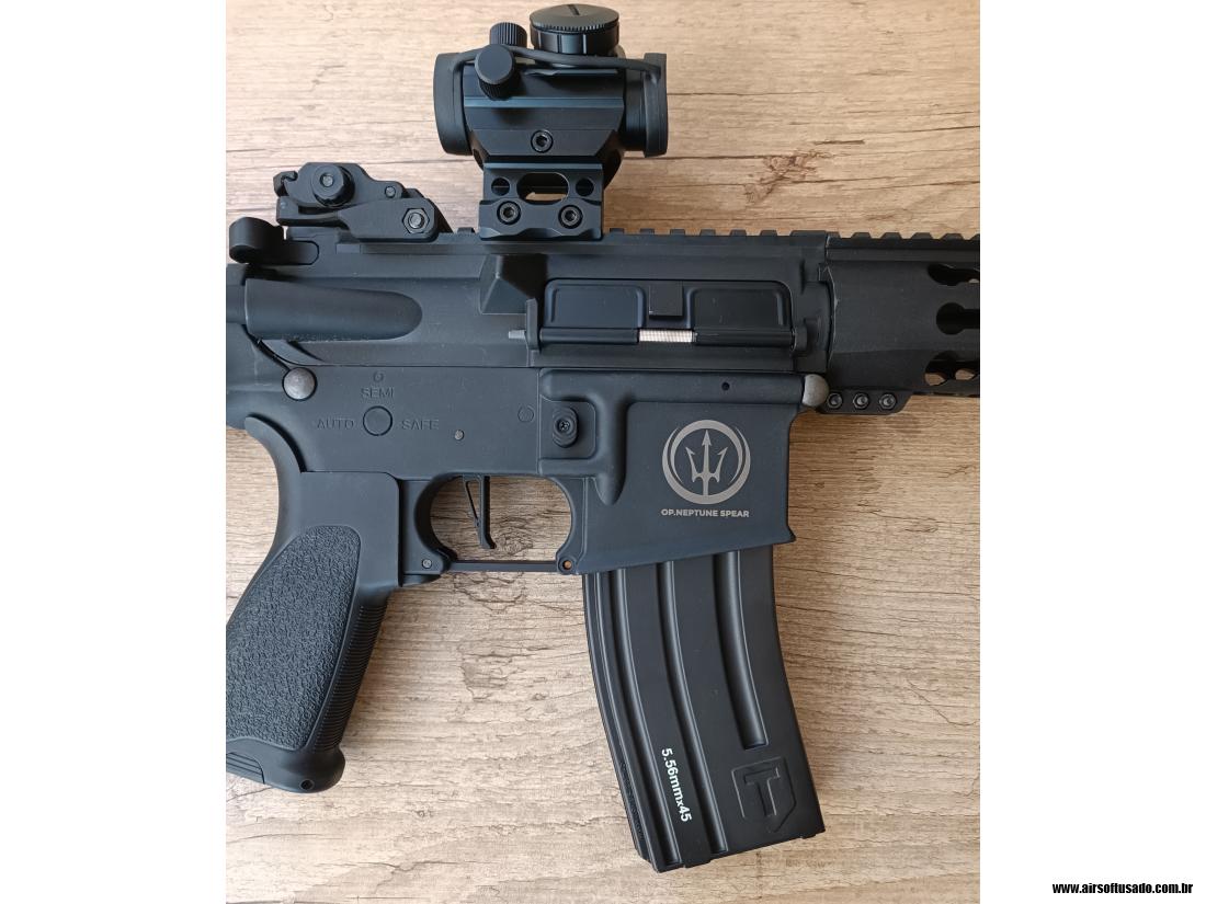 Fuzil Neptune M4 AR15 10'' AEG