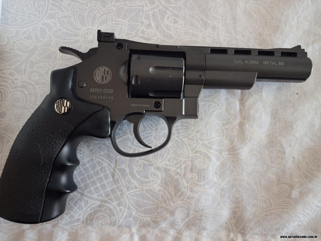 Revólver Rossi M701 Full Mteal