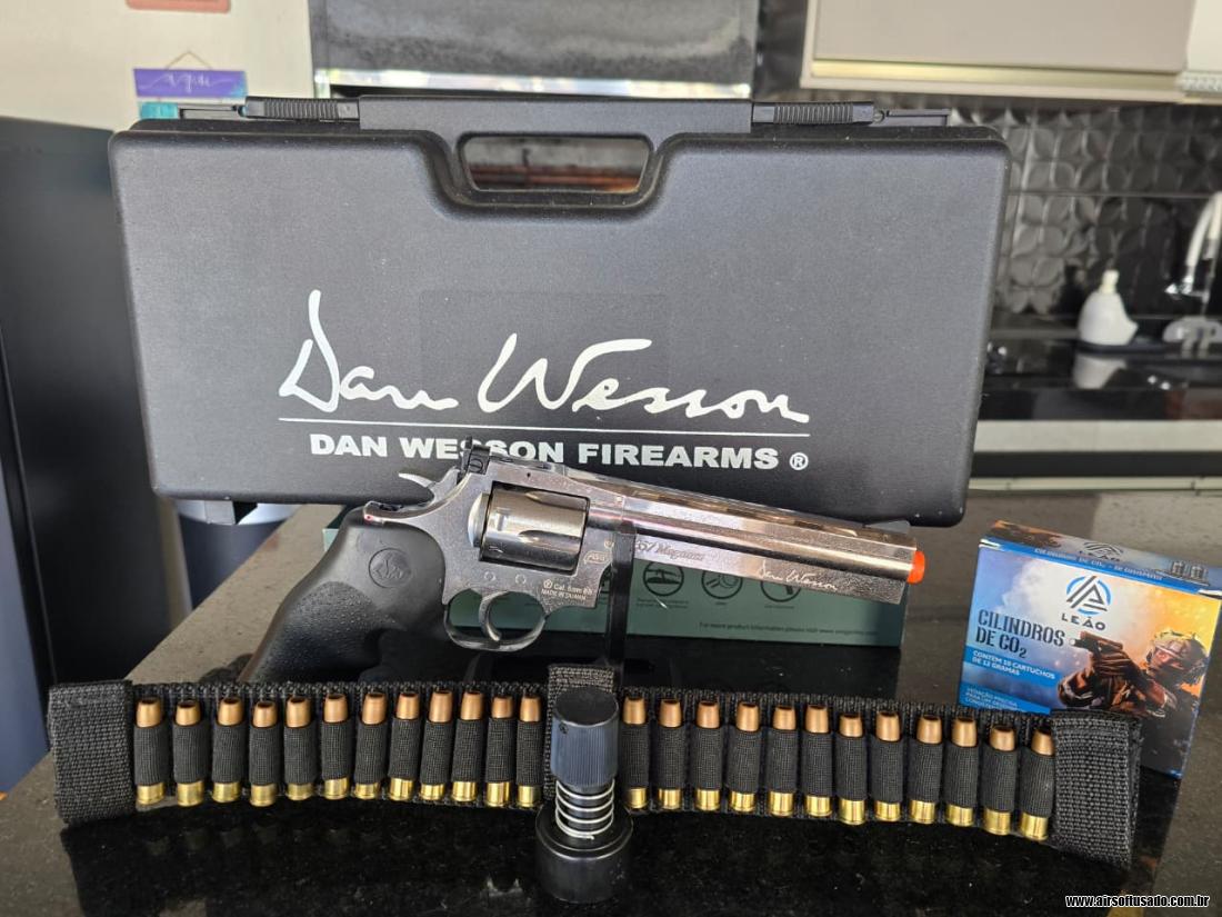 Revolver Dan Wesson Magnun CO2