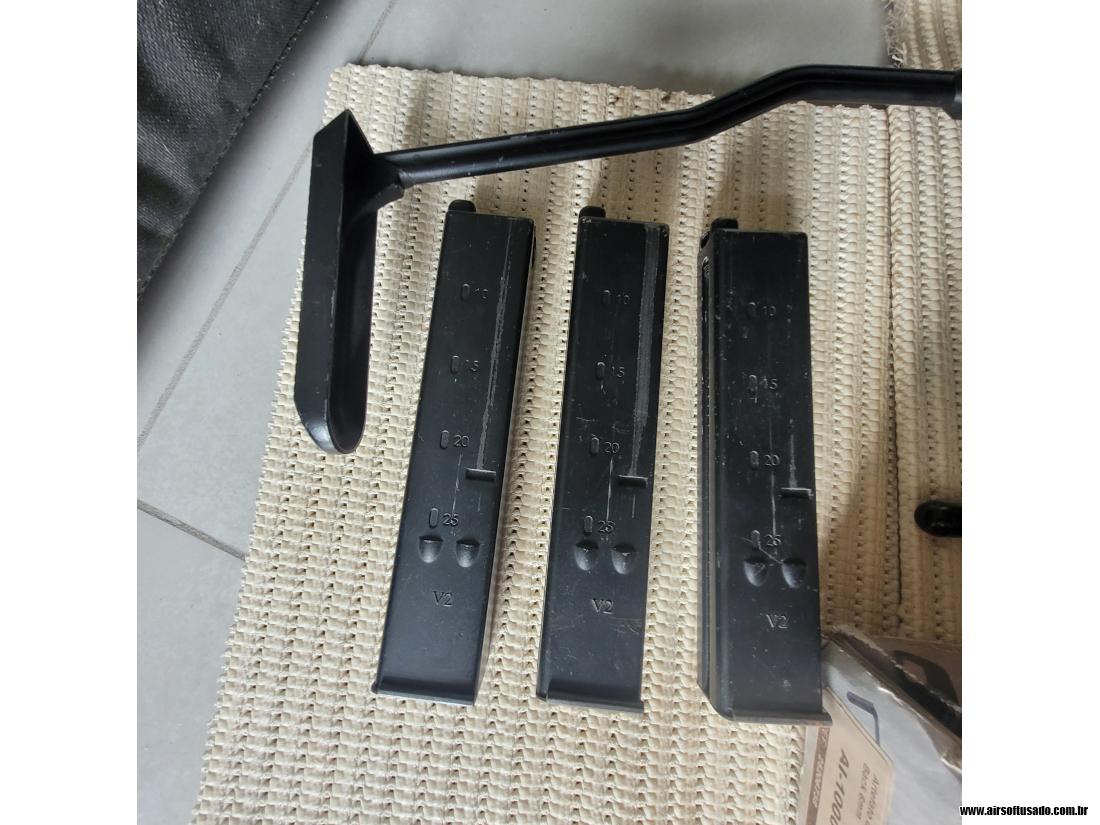 Uzi  com Blow Back - 3 CARREGA