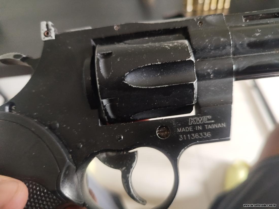 Revólver KWC Colt Python 6mm A