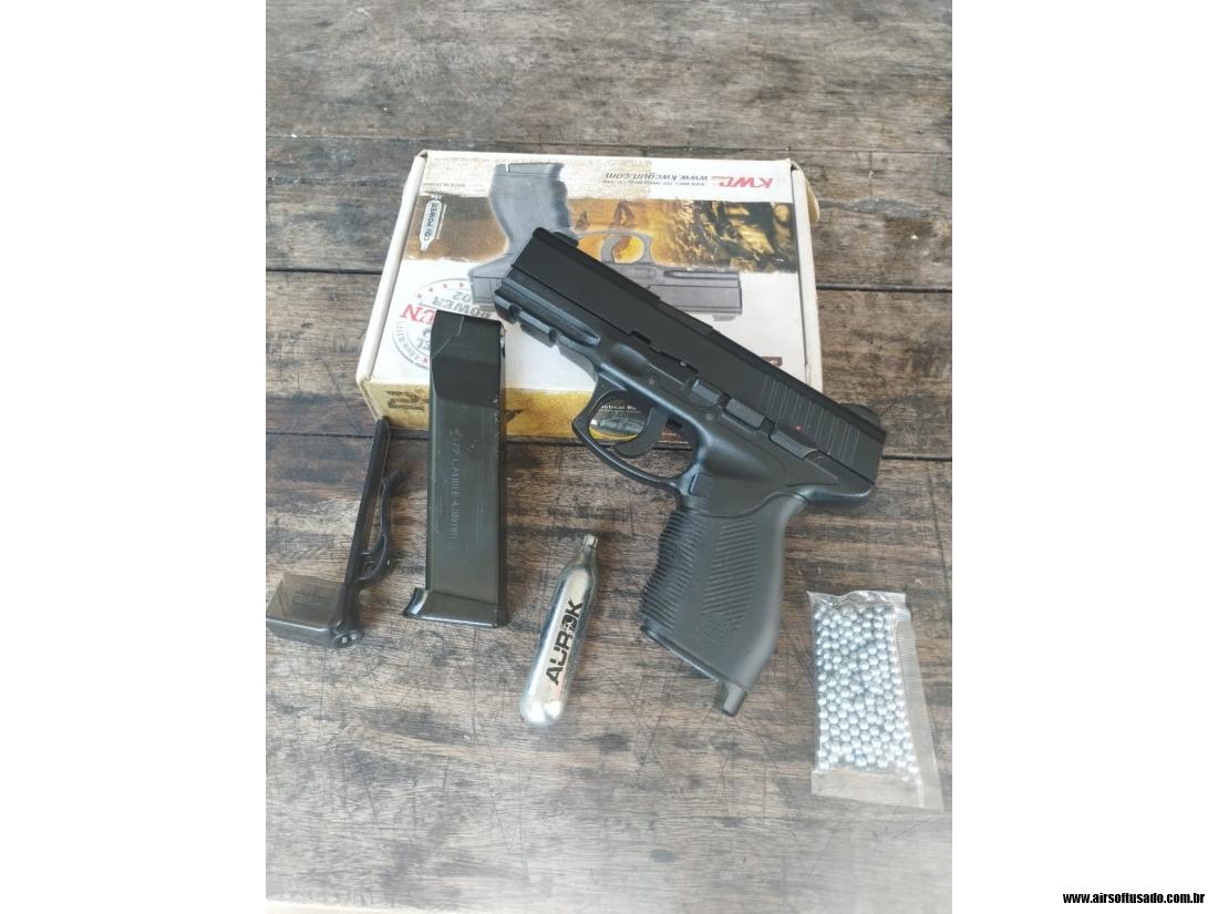 Pistola Airgun KWC 24/7 CO₂ 4.