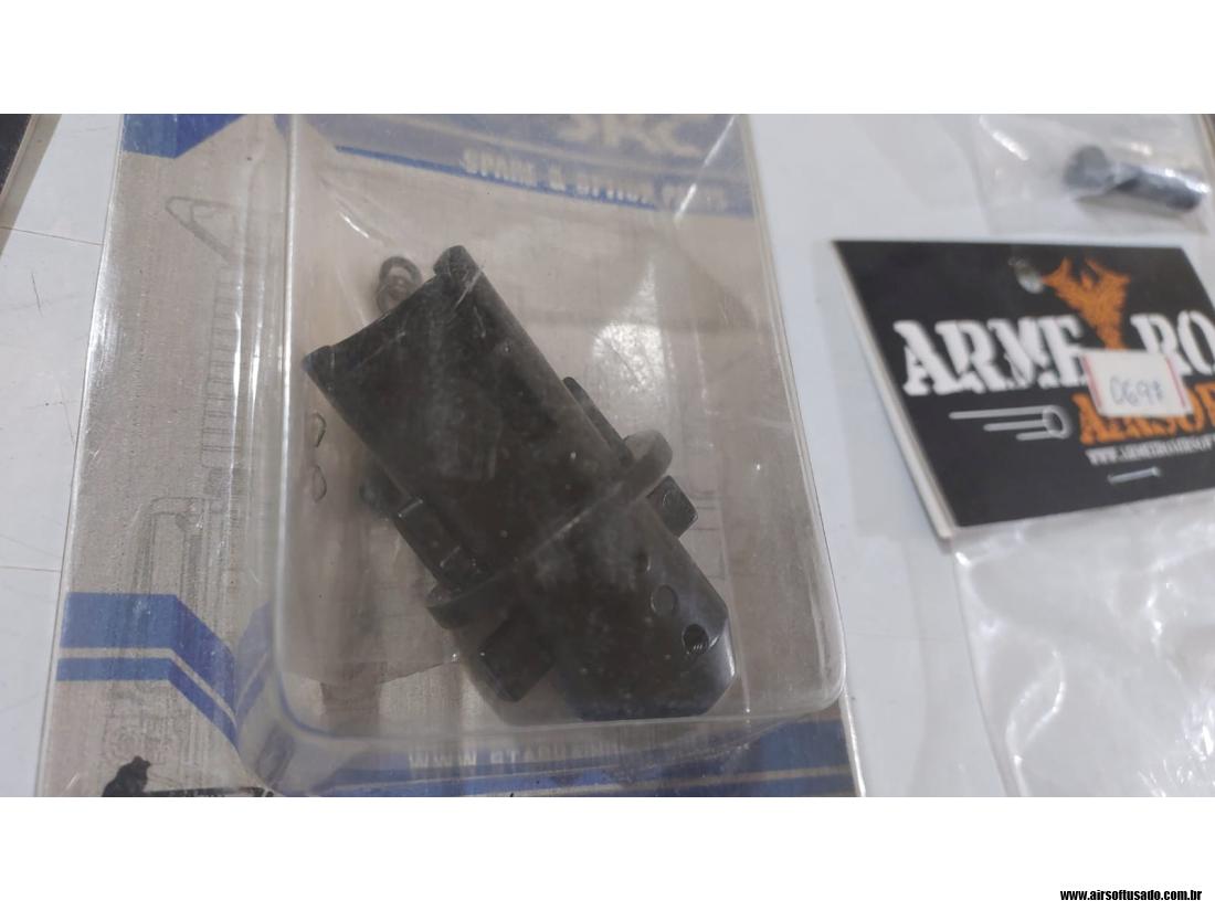 Lote com 14 peças diversas