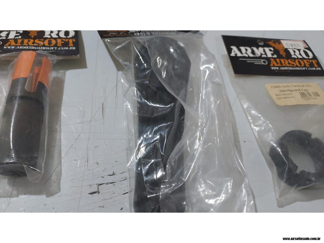 Lote com 14 peças diversas